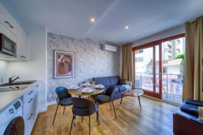 #GQ Le Beau Mallifaud T2 Renovated & Air-conditioned Tram Grenoble